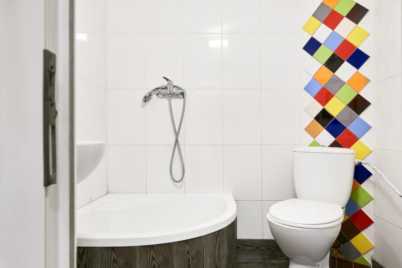 Квартира Для Вас! Вул. Голинського, 8! Apartamento Lviv Exterior foto